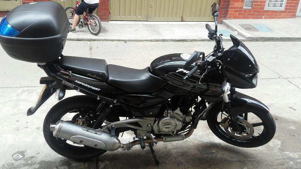 Vendo Moto Pulsar 220 Ss Modelo 2015