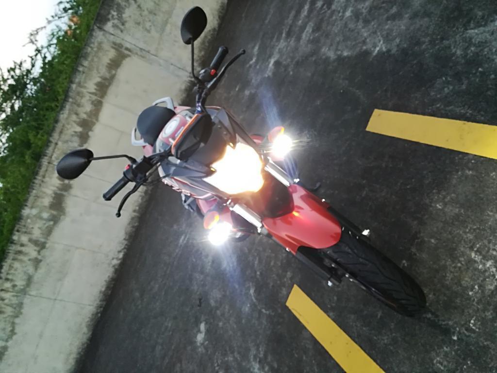 Yamaha Fzs 2.0 Modelo 2016