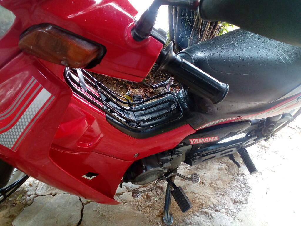 Vendo Moto Cripton Modelo 2006