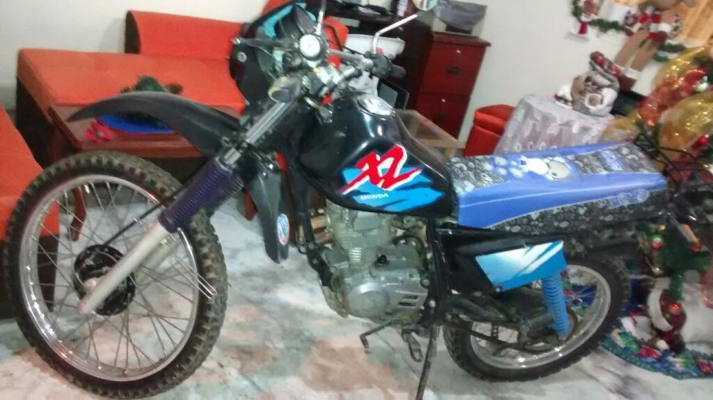 Vendo Moto Honda 125