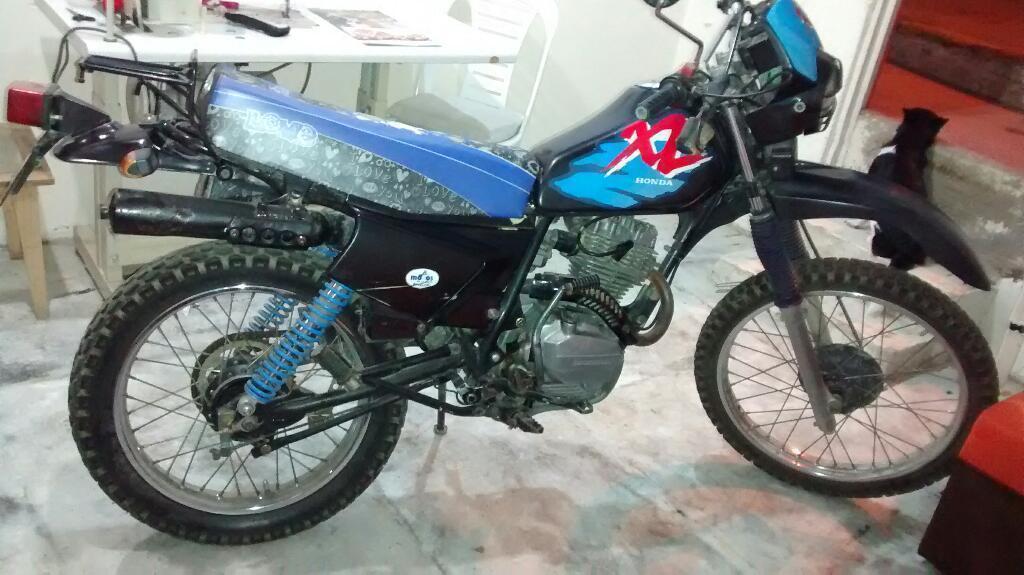 Vendo Moto Honda 125