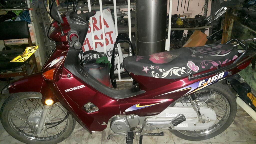 Vendo Honda Wave Solo Tarjeta Nada Mas