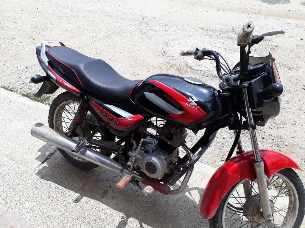 Vendo Moto Modelo 2014