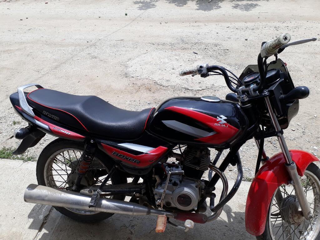 Vendo Moto Modelo 2014