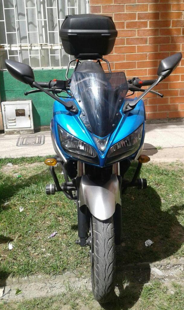 Vendo linda YAMAHA FAZER 2014 en perfectas condiciones