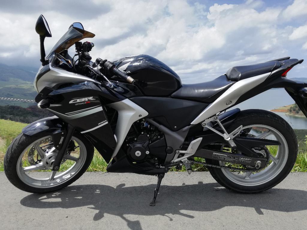 Cbr 250r Abs