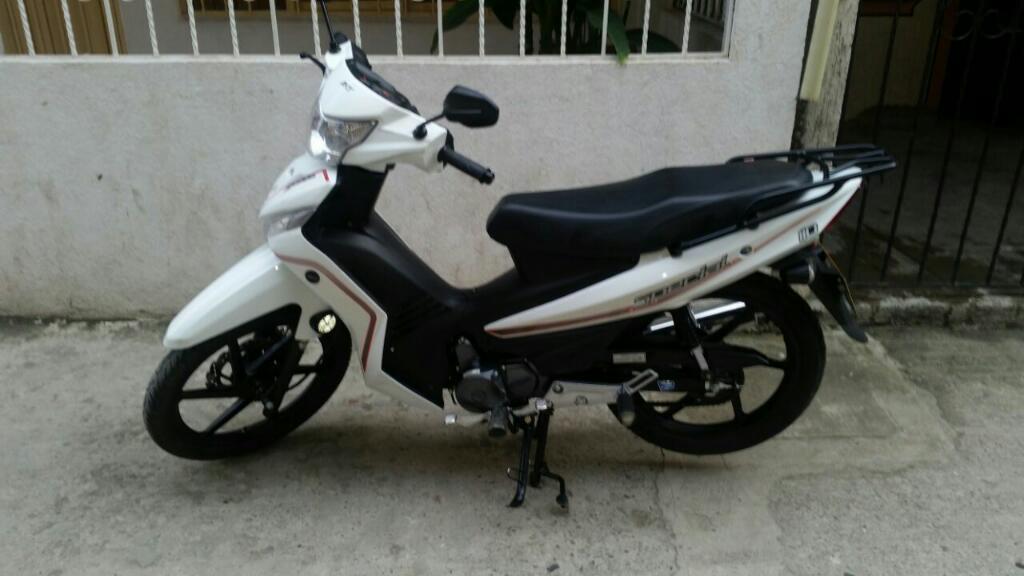 Se Vende Moto-señoritera-akt125 Especial