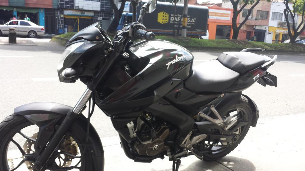 pulsar 200 Ns 2014