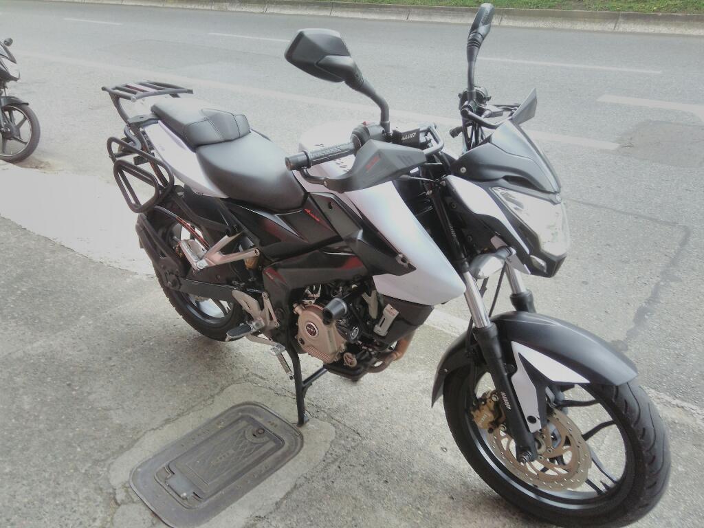 Pulsar Ns200/2014