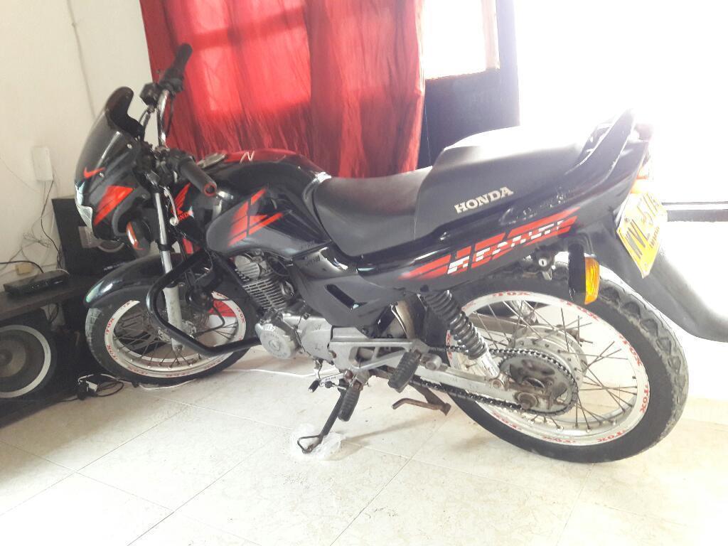 Vendo Moto Exelentes Condiciones