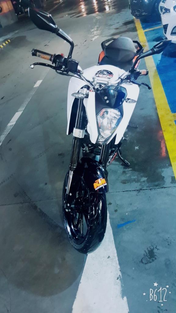 Vendo O Permuto Ktm Duke 200