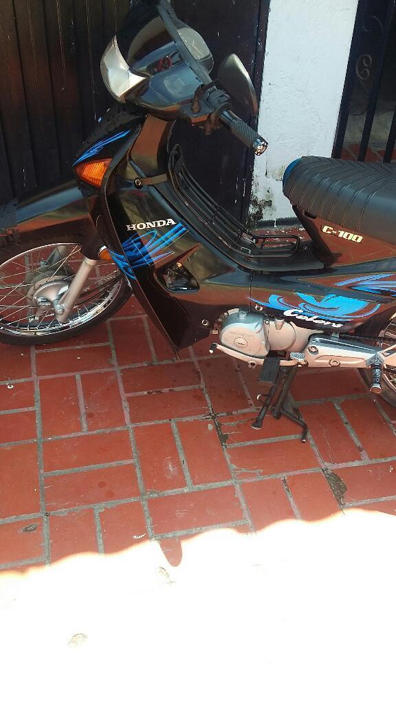 Vendo Honda C100 2006 Solo Tarjeta Full