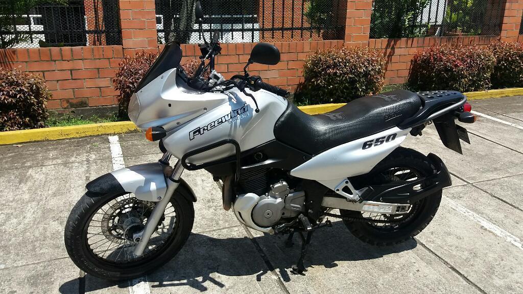 Vendo Suzuki Freewind Soat Tecno Al Dia