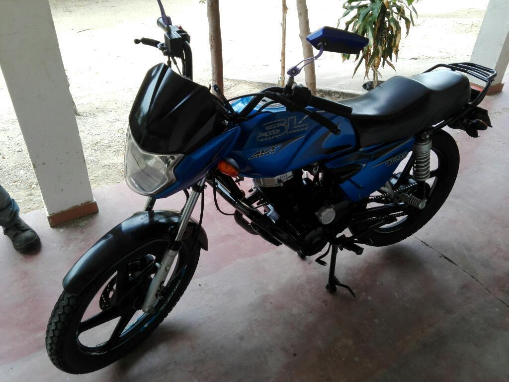 Vendo Akt Sl 125 Modelo 2015