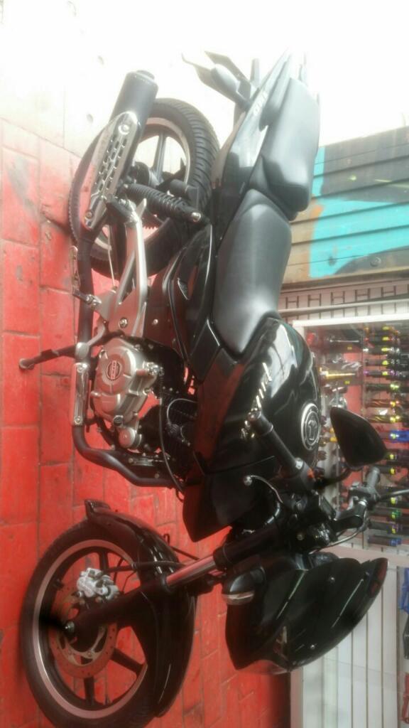 Pulsar 180, 2014 con 5.000 Km Originales