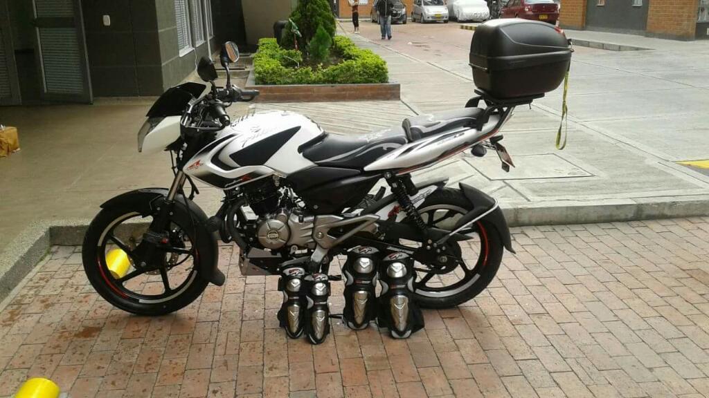 Vendo Pulsar 135