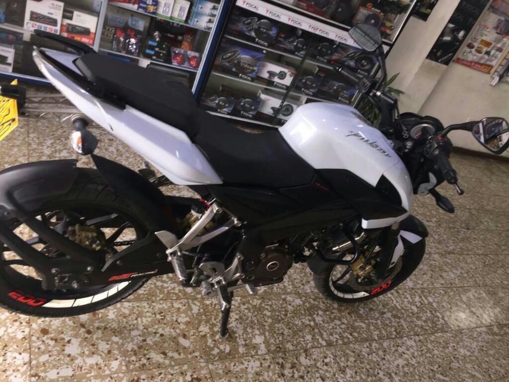 Pulsar 200 Ns