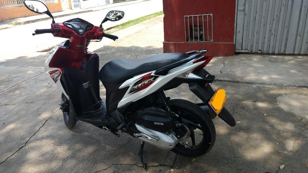 Se Vende Honda Click 125i Modelo 2015