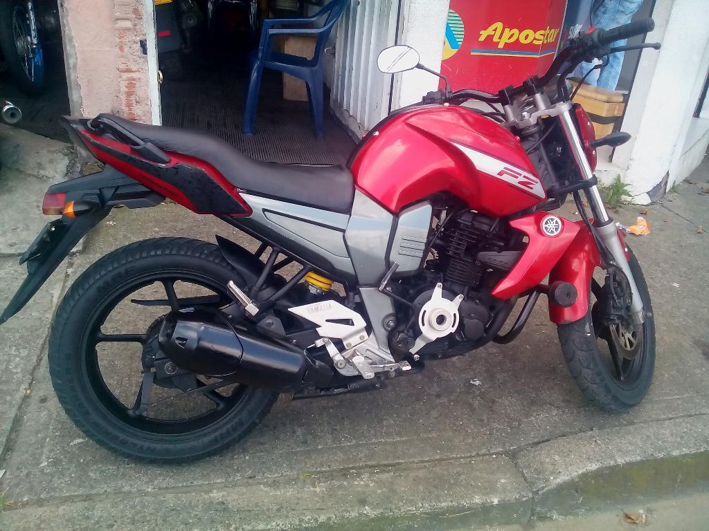 Moto Fz Muy Buena