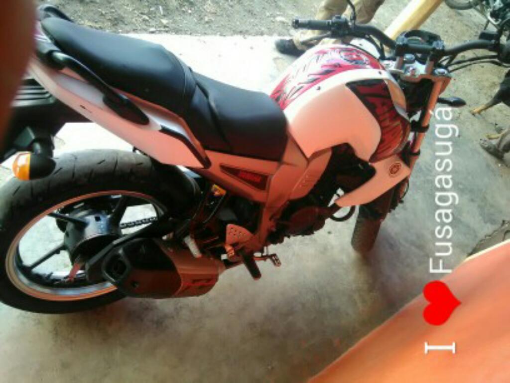 Vendo Moto Fz Modelo 2012