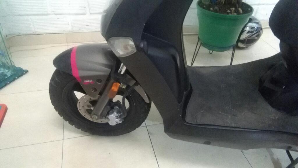 Vendo Agility Full Moselo 2008 Valluna