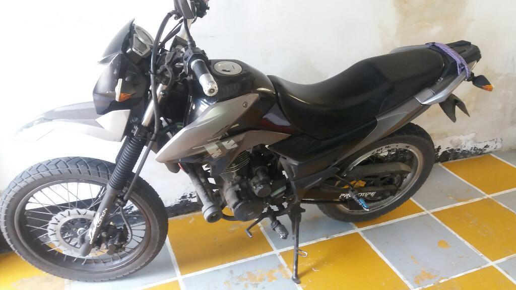 Vendo Akt Tt Modelo 2014