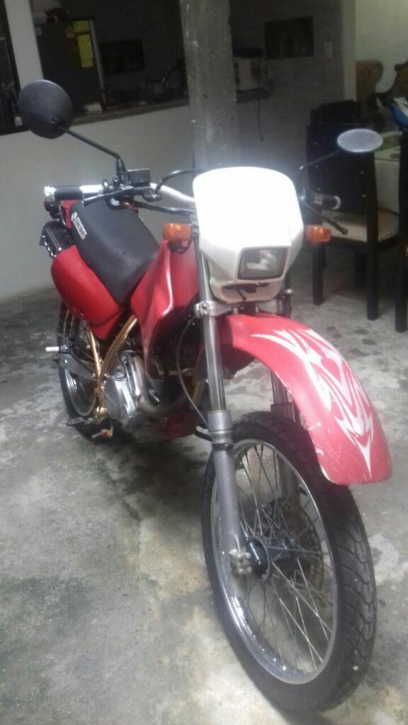 Vendo Moto Lx 200 Solo Tarjeta