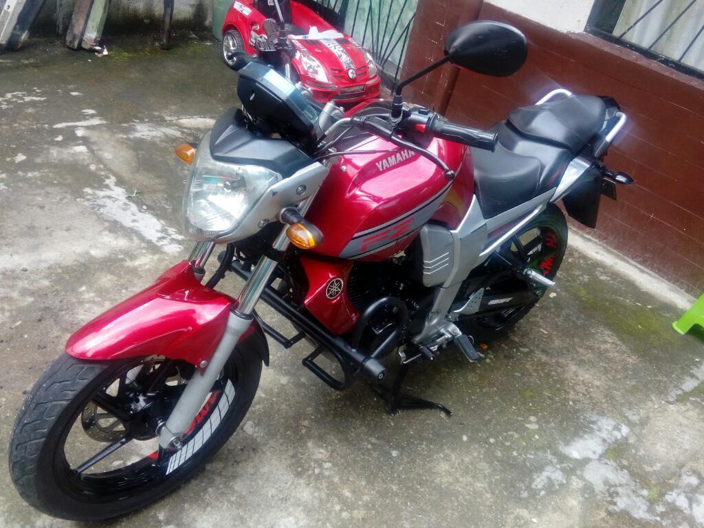 Vendo Fz Seguro Y Tecno hasta Mayo 2018