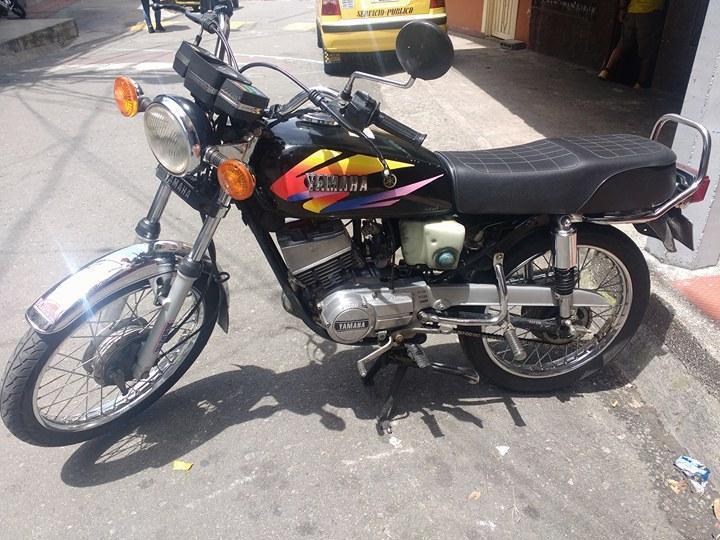 RX 100 en 15, modelo 2004