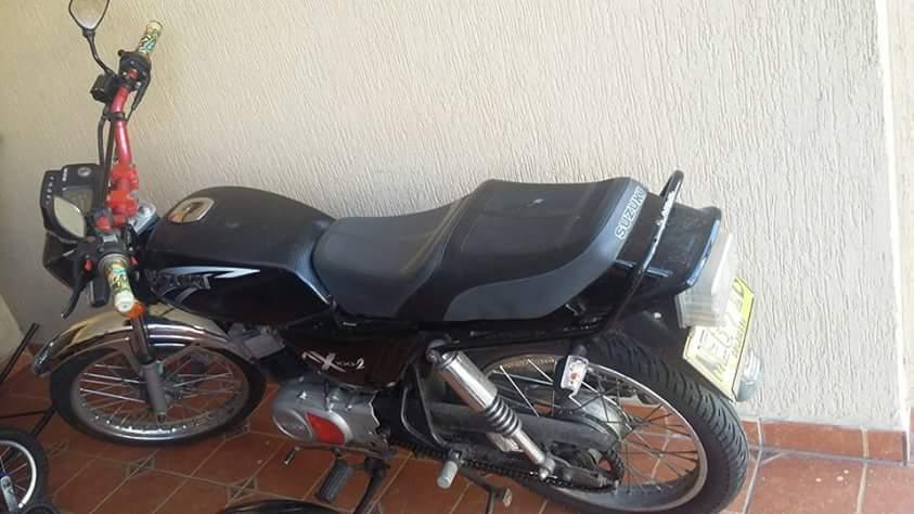 Vendo moto ax