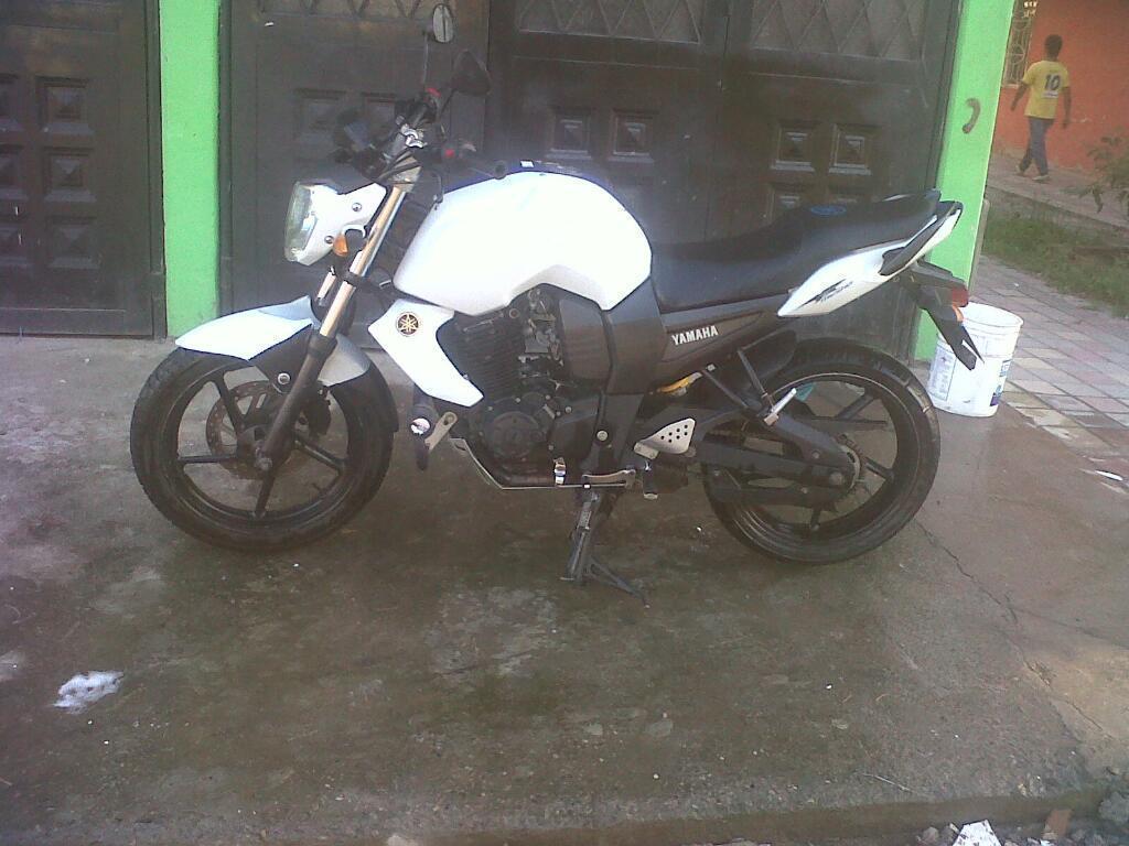 Permuto Fz por Una Ns200