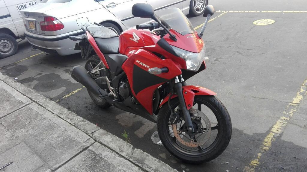 Honda Cbr250 2015