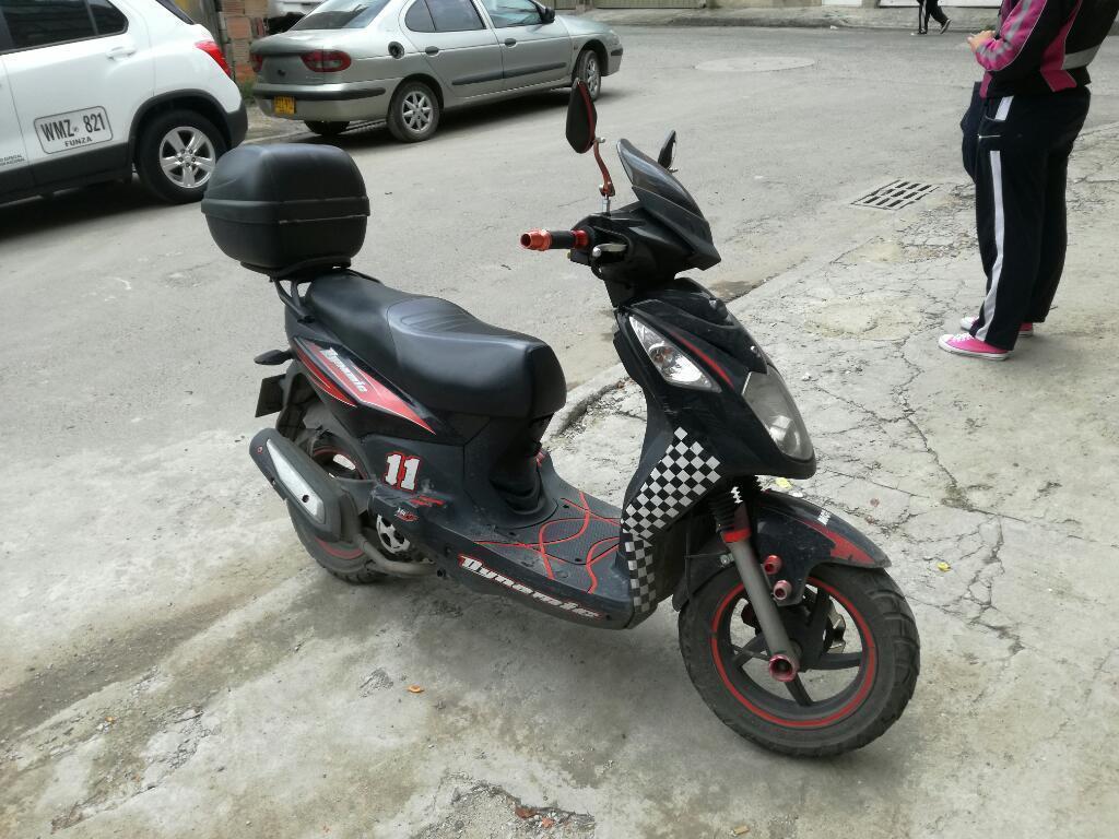 Moto Akt Dinamic