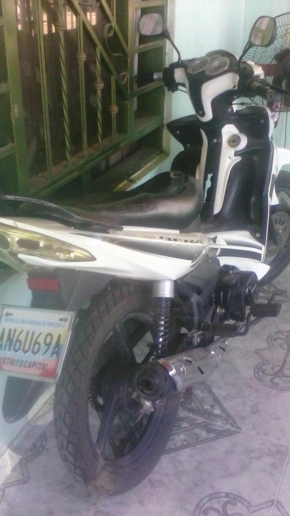 se vende señoritera en buen estado