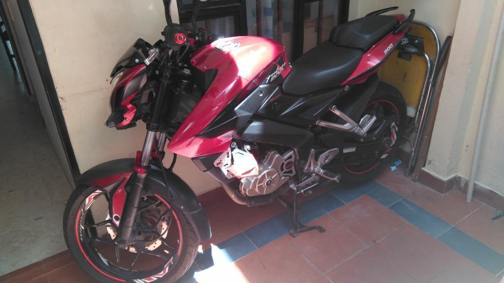 Vendo. Moto Ns 200 Pulsar