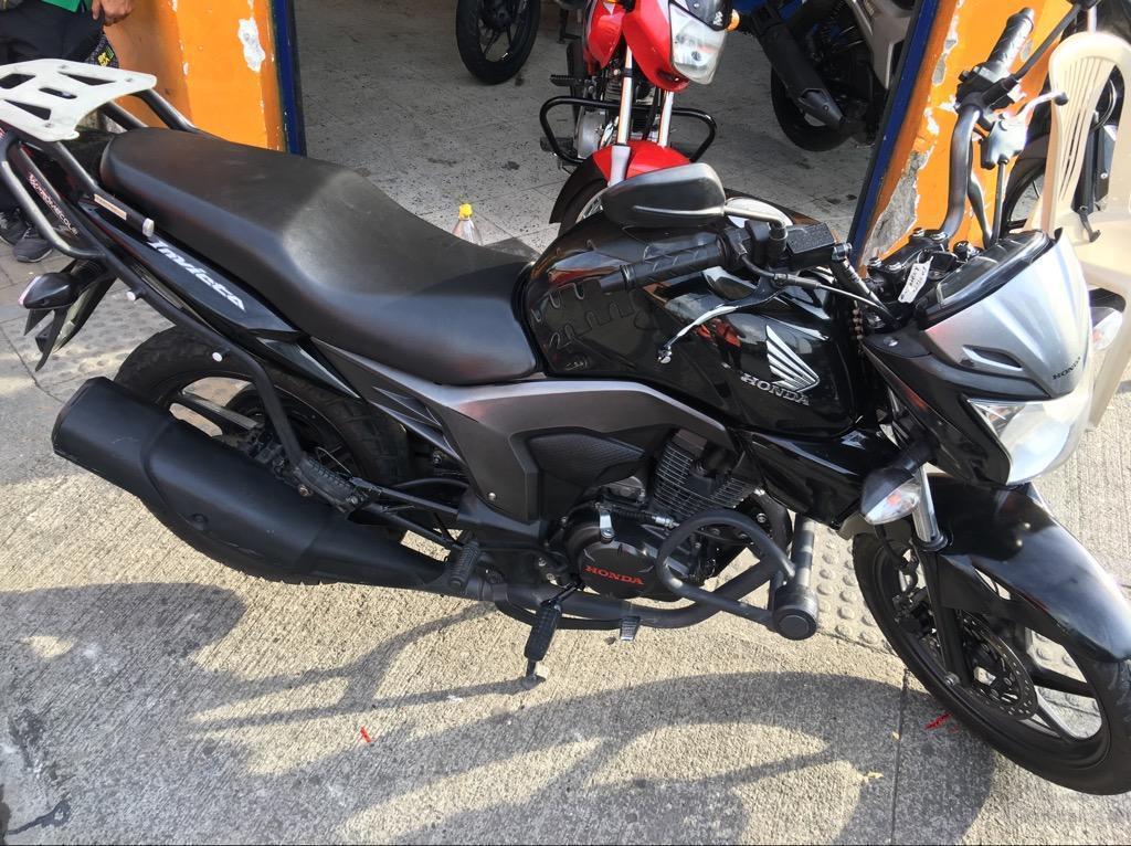 Honda Invicta 2015 Soat Y Tecno Al Dia