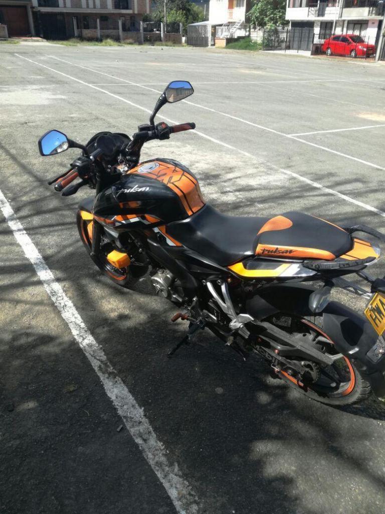 se vende pulsar ns 200