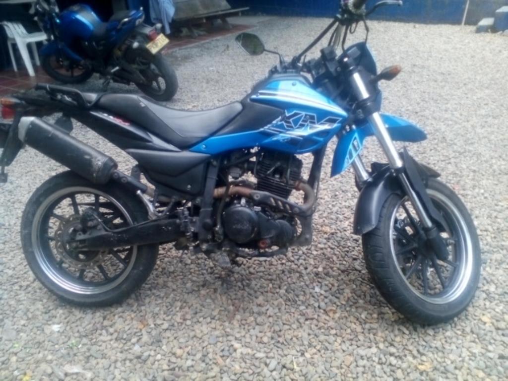 Vendo Xm 180 2013