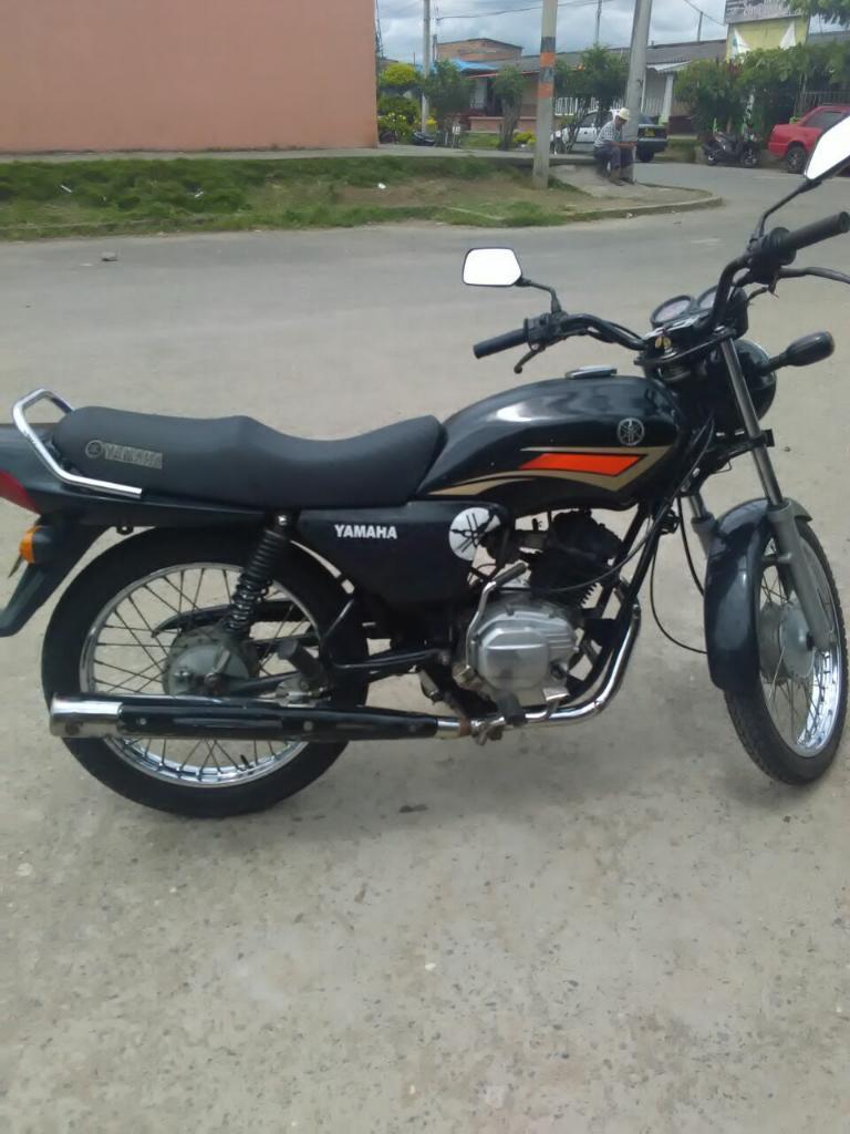 Vendo Moto Libero Barata