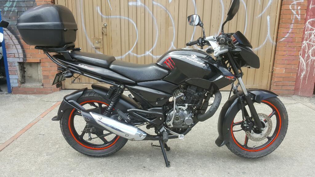 Pulsar 135 2011 Impecable