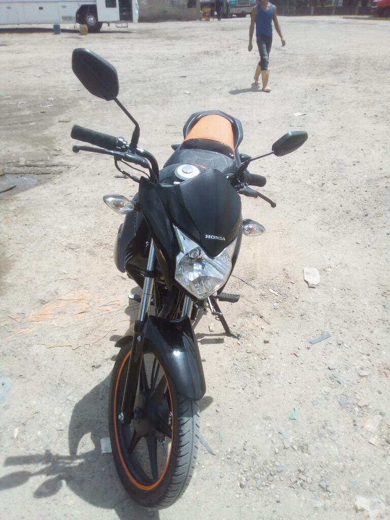 Vendo Moto Honda Cb 110 Modelo 2015