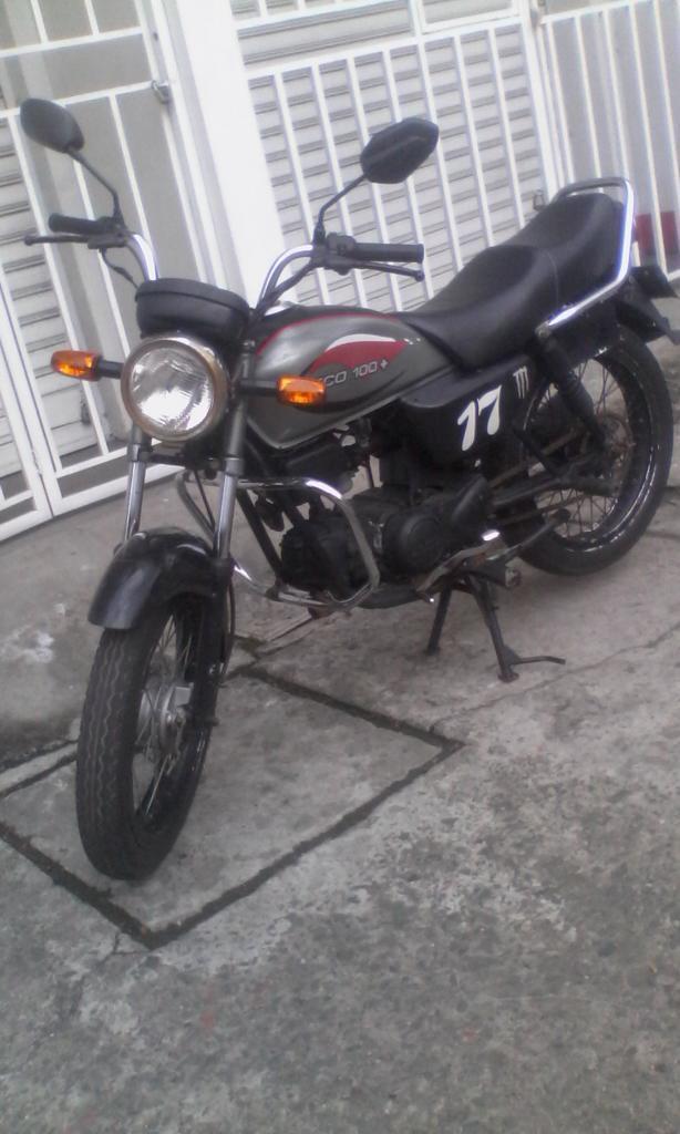 Barata Honda Eco 100 2004 sin Soat