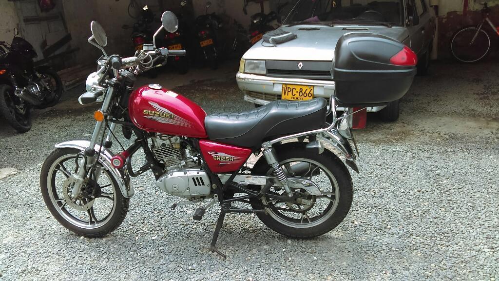 Moto Suzuki 125gn // Unico Dueño