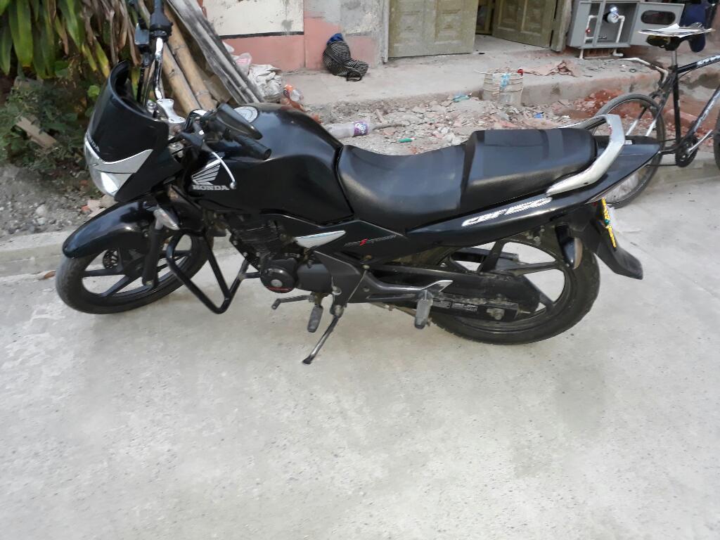 Vendo Moto