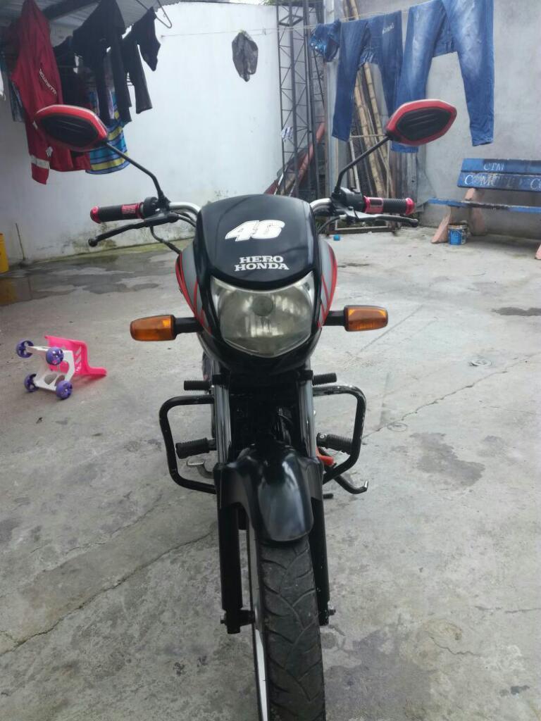 Vendo Moto Honda​ 100 Barata