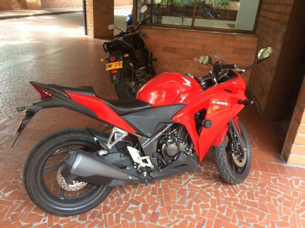 Ganga Honda Cbr250 2016 Casi Nueva