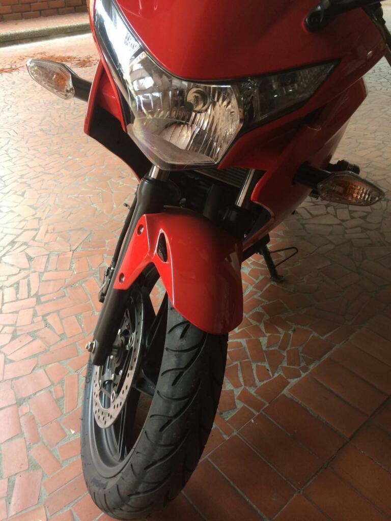 Ganga Honda Cbr250 2016 Casi Nueva