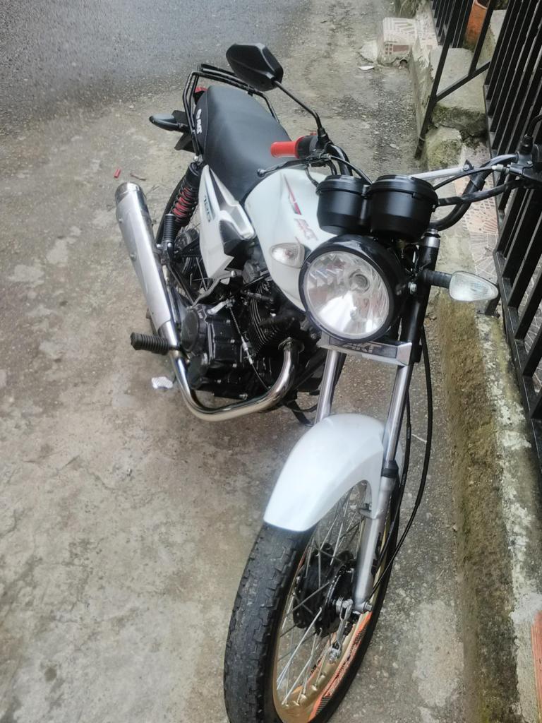 vendo moto nkd