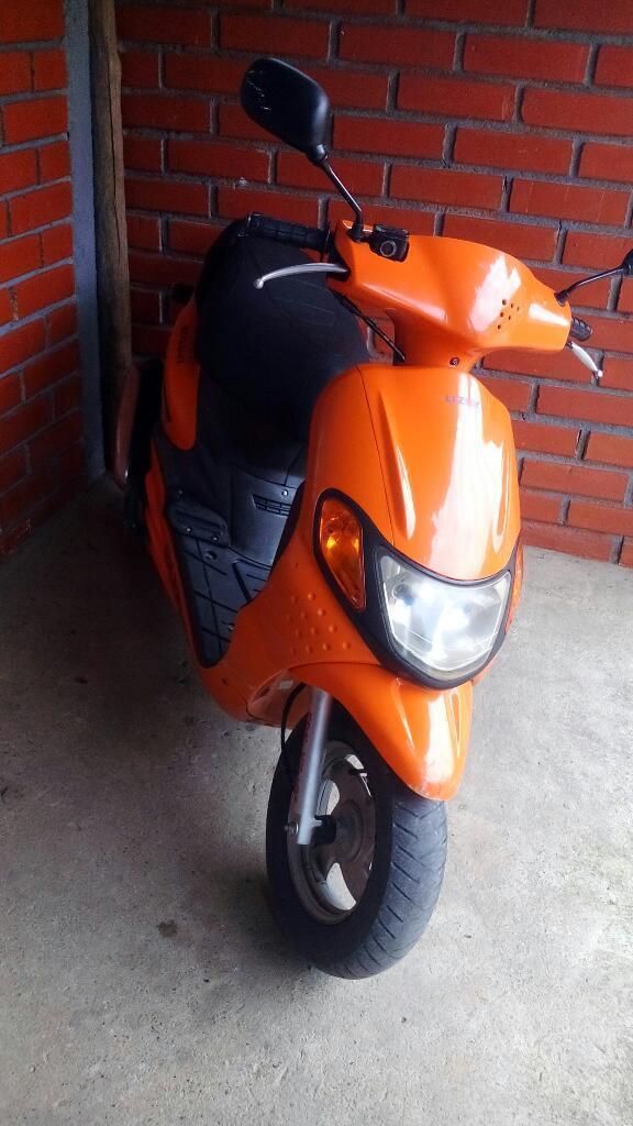 Se Vende Moto Suzuki Space Modelo 2003