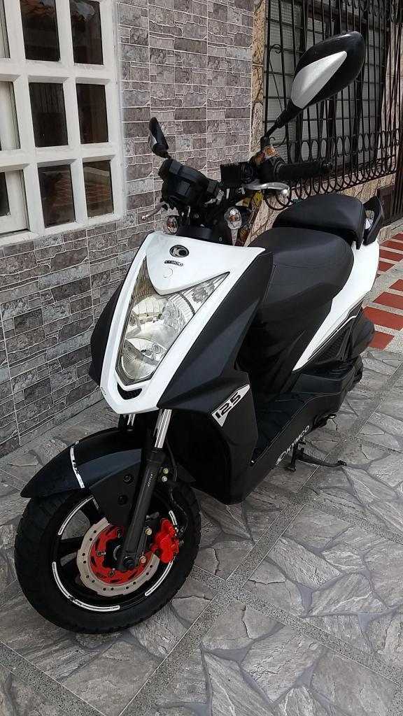 vendo o permuto hermosa kymco agility xtreme 125 modelo 2015,en excelente estado,papeles nuevos